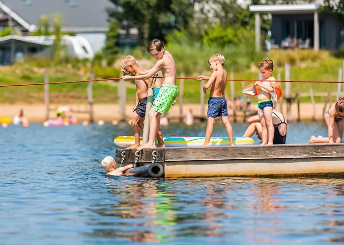 Сasa de vacaciones By Rhine With Stunning Water Views