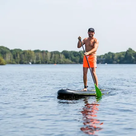 By Rhine With Stunning Water Views Дом отдыха