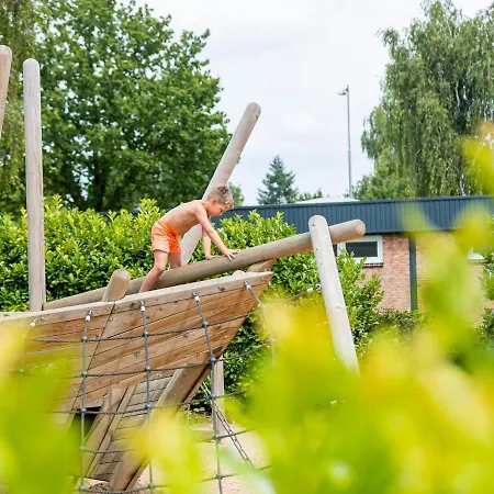 By Rhine With Stunning Water Views Дом отдыха *