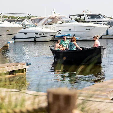 By Rhine With Stunning Water Views Велл