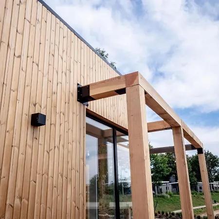 Дом отдыха By Rhine With Stunning Water Views *