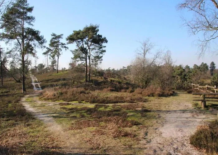 By Rhine With Stunning Water Views Casa de Férias
