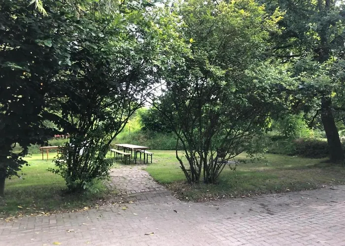 By Rhine With Stunning Water Views Casa de Férias